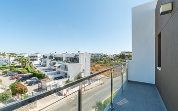 Property slide 47