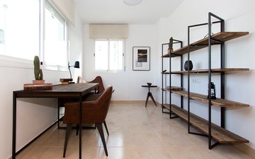 Property slide 18