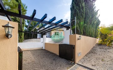 Property slide 25