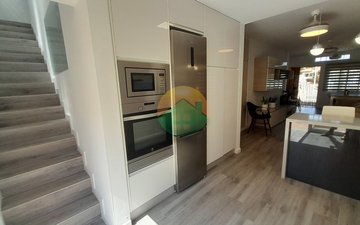 Property slide 21