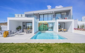 Property slide 19