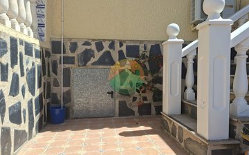 Property slide 19