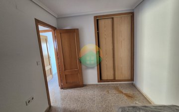 Property slide 16