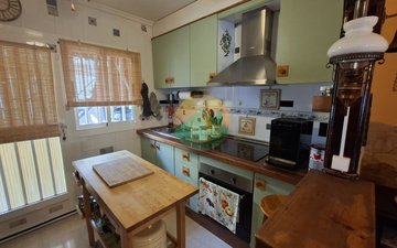 Property slide 5