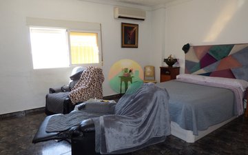 Property slide 10