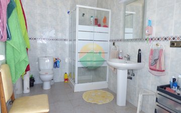 Property slide 16