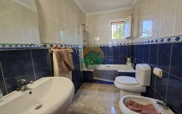 Property slide 14
