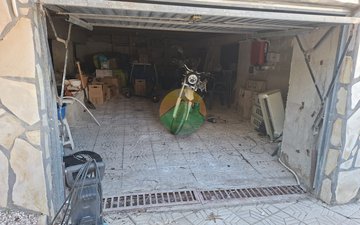 Property slide 24