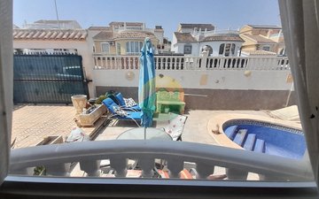 Property slide 10
