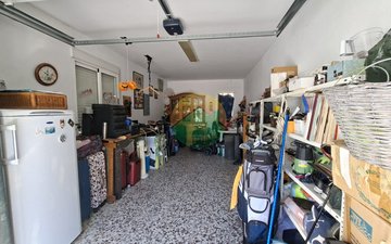 Property slide 25