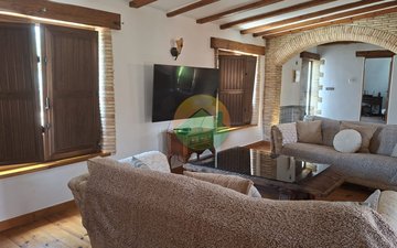 Property slide 25