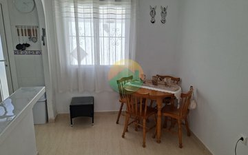 Property slide 25