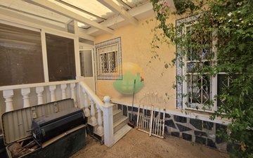 Property slide 20