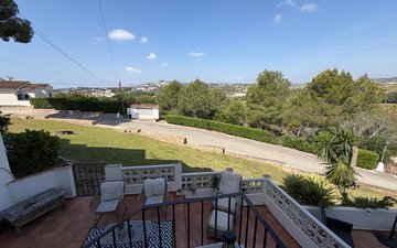 Property slide 7