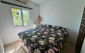 Property slide 10