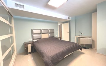 Property slide 30