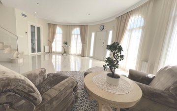 Property slide 40