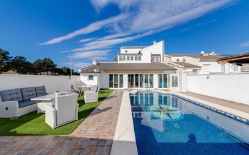 Property slide 44