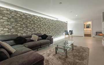 Property slide 14