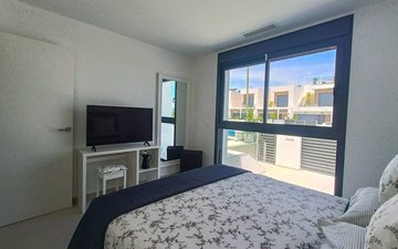 Property slide 10