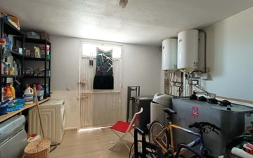 Property slide 20