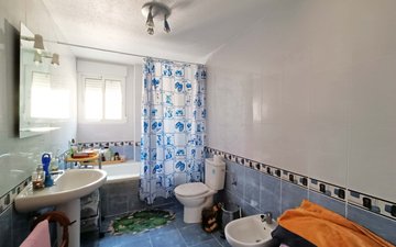 Property slide 19