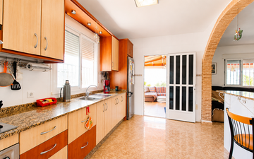 Property slide 34