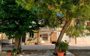 Property slide 36