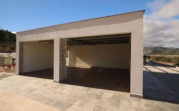 Property slide 16