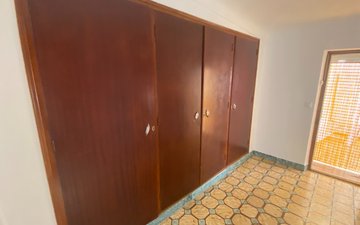 Property slide 25
