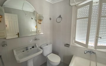 Property slide 4