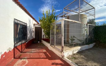 Property slide 16