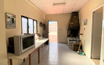 Property slide 20