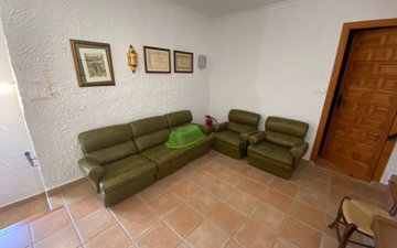 Property slide 25