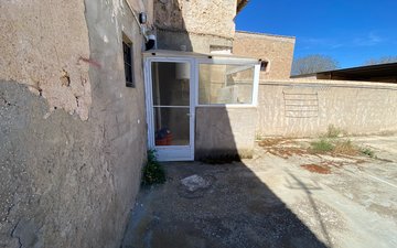 Property slide 42