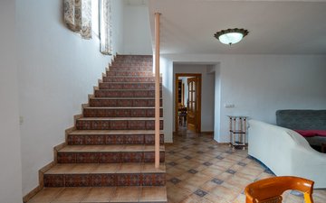 Property slide 10