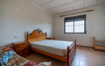 Property slide 19