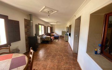 Property slide 21