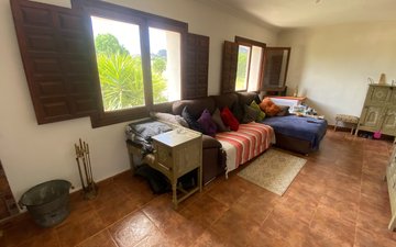 Property slide 28