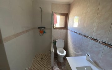 Property slide 44