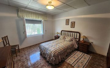 Property slide 39