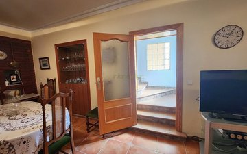 Property slide 31