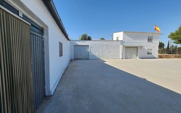 Property slide 47