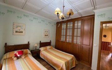 Property slide 25