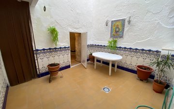 Property slide 6