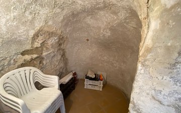 Property slide 28