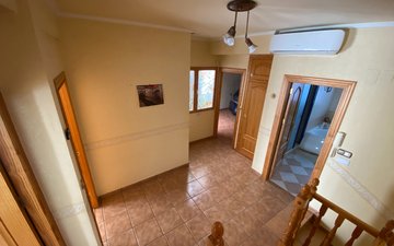 Property slide 33