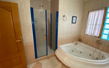 Property slide 36