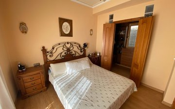 Property slide 44