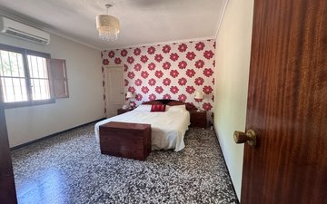 Property slide 20